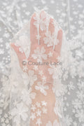 3D Blumen Spitzenstoff Off-White/ Braut Spitzenstoff/ romantischer Spitzenstoff mit 3D Blumen/ Hochzeit Spitzenstoff// L23-600