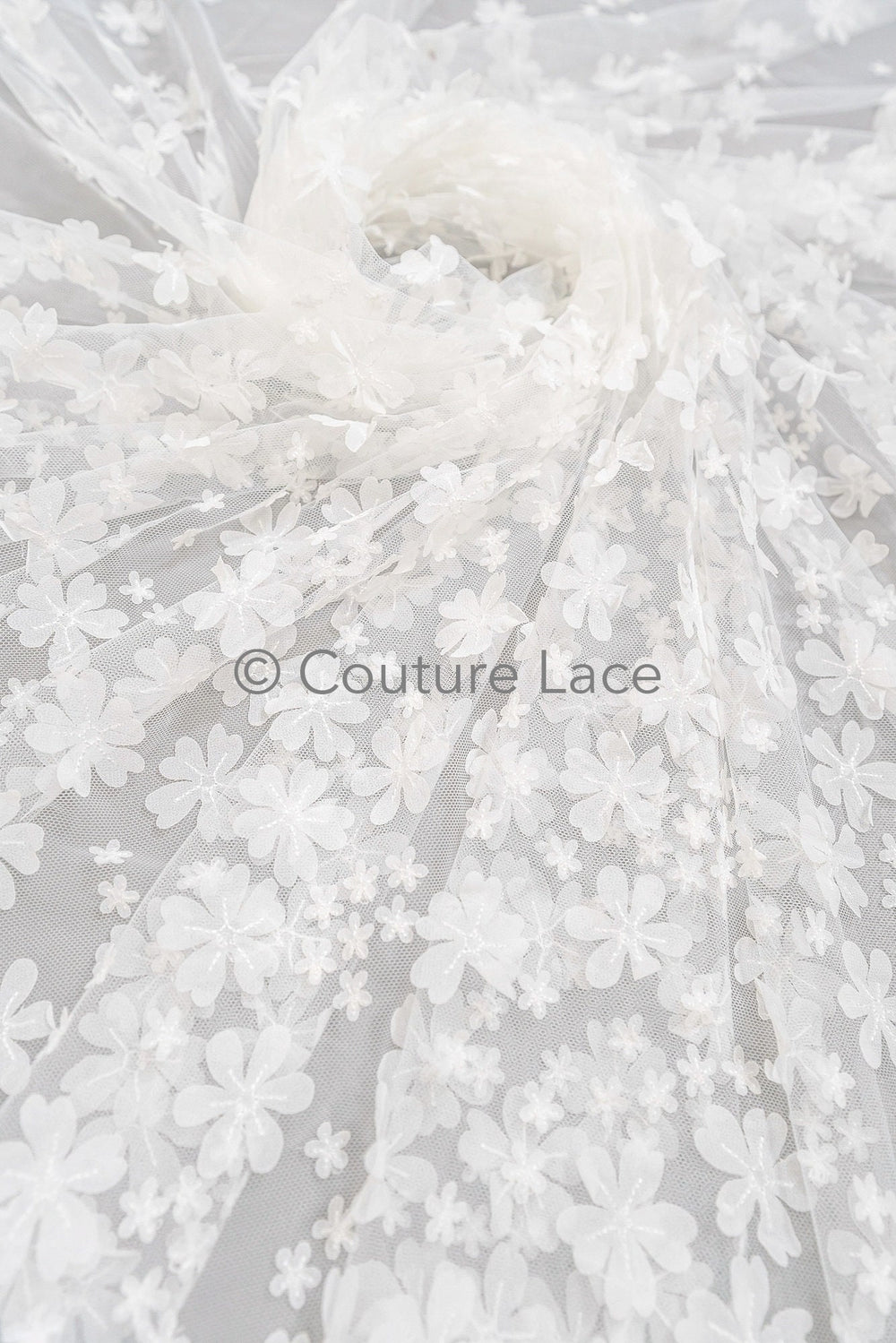 3D Blumen Spitzenstoff Off-White/ Braut Spitzenstoff/ romantischer Spitzenstoff mit 3D Blumen/ Hochzeit Spitzenstoff// L23-600