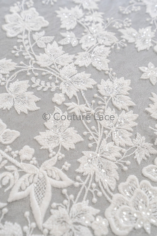 Florale Braut Spitze Off-White/ Brautspitze mit Perlen/ florale Hochzeit Spitze/ Couture Spitze// L23-611