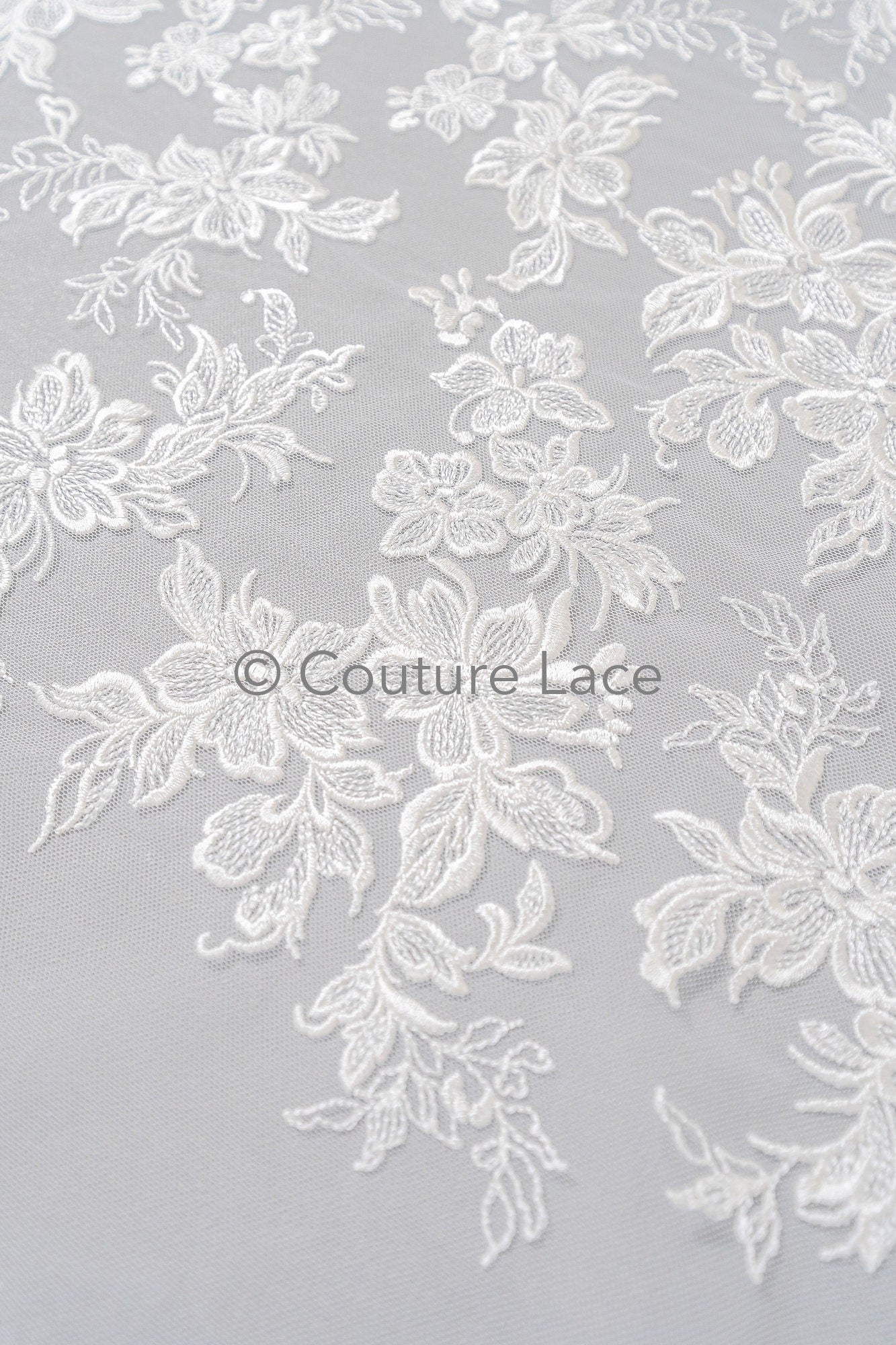 Blumen Braut Spitze Off-White/ Brautspitze mit Blumen/ Hochzeit Spitze/ Couture Spitze// L23-624