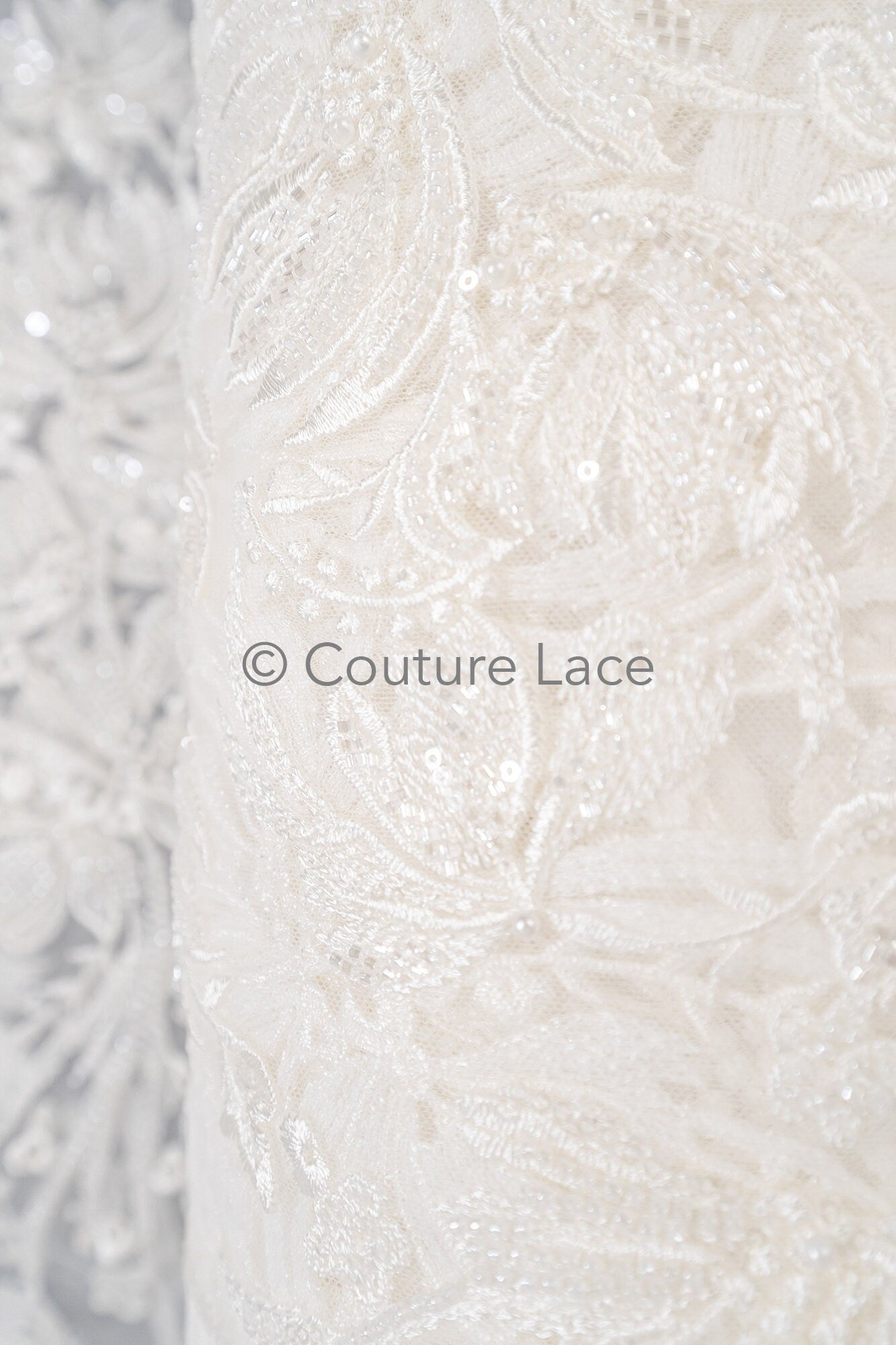 Perlen Spitzenstoff Off-White/ Couture Spitze Stoff/ Brautspitze Stoff/ Perlen Spitze// L23-625