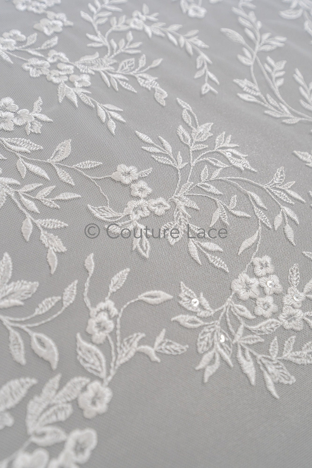Blumen Braut Spitze Off-White/ Brautspitze mit Blumen/ Hochzeit Spitze/ Couture Spitze// L23-628