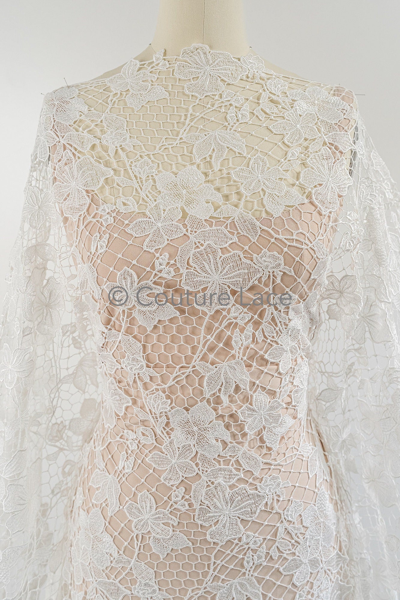 Floral Nottingham Lace Off-White/ foamy guipure lace/ boho lace/ bridal lace/ couture lace// L23-630