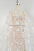 3D Blumen Spitzenstoff Off-White/ Braut Spitzenstoff/ romantischer Blumen Spitzenstoff/ Hochzeit Spitzenstoff// L23-187