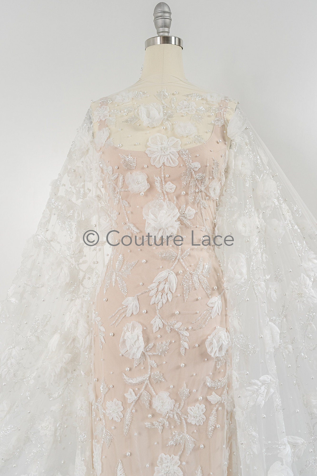 3D Blumen Spitzenstoff Off-White/ Braut Spitzenstoff/ romantischer Blumen Spitzenstoff/ Hochzeit Spitzenstoff// L23-187