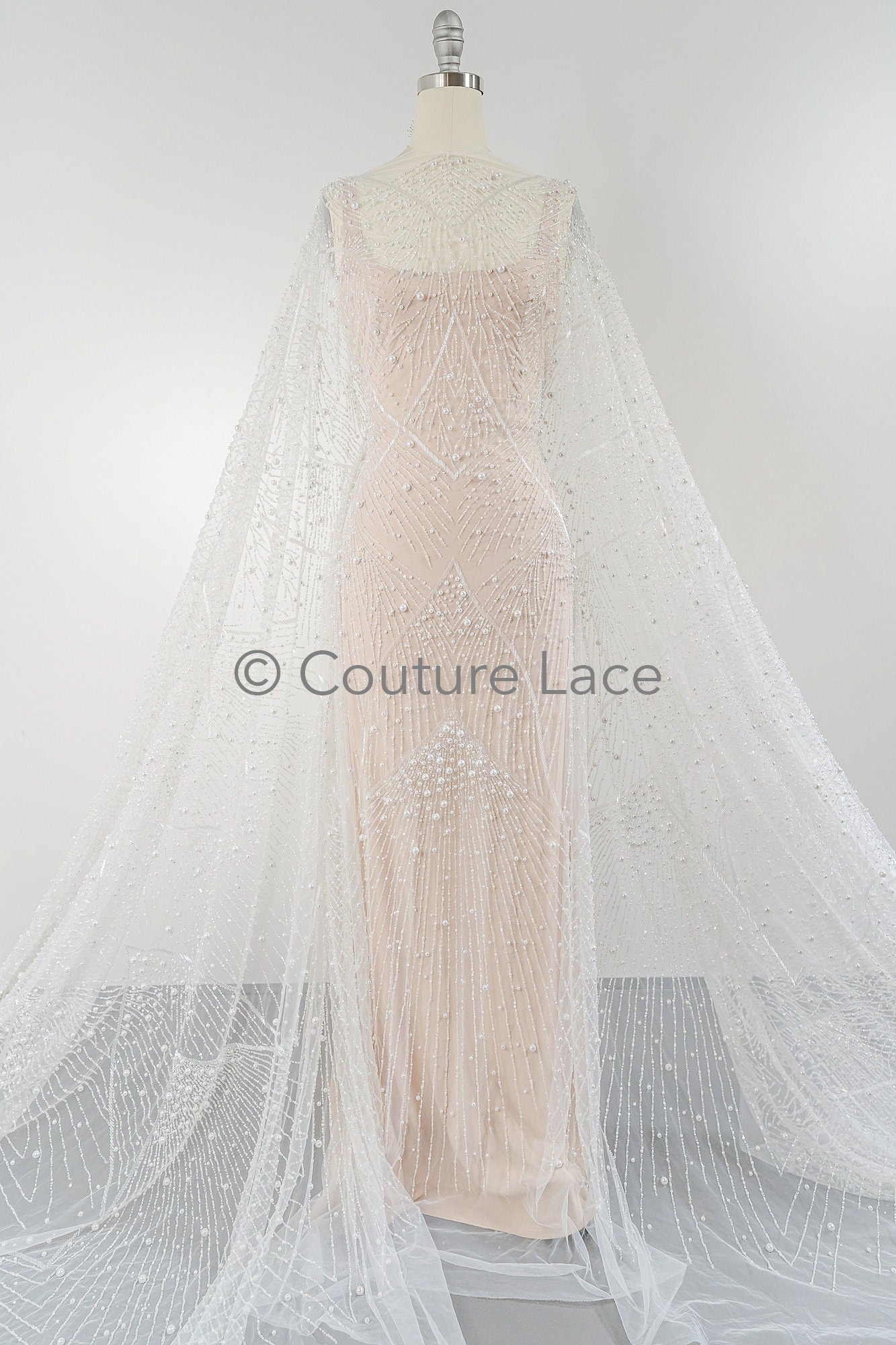 Zarte Blumenspitze Off-White/ Braut Spitzenstoff/ Perlen Spitzenstoff/ Verzierte Spitze// L23-531