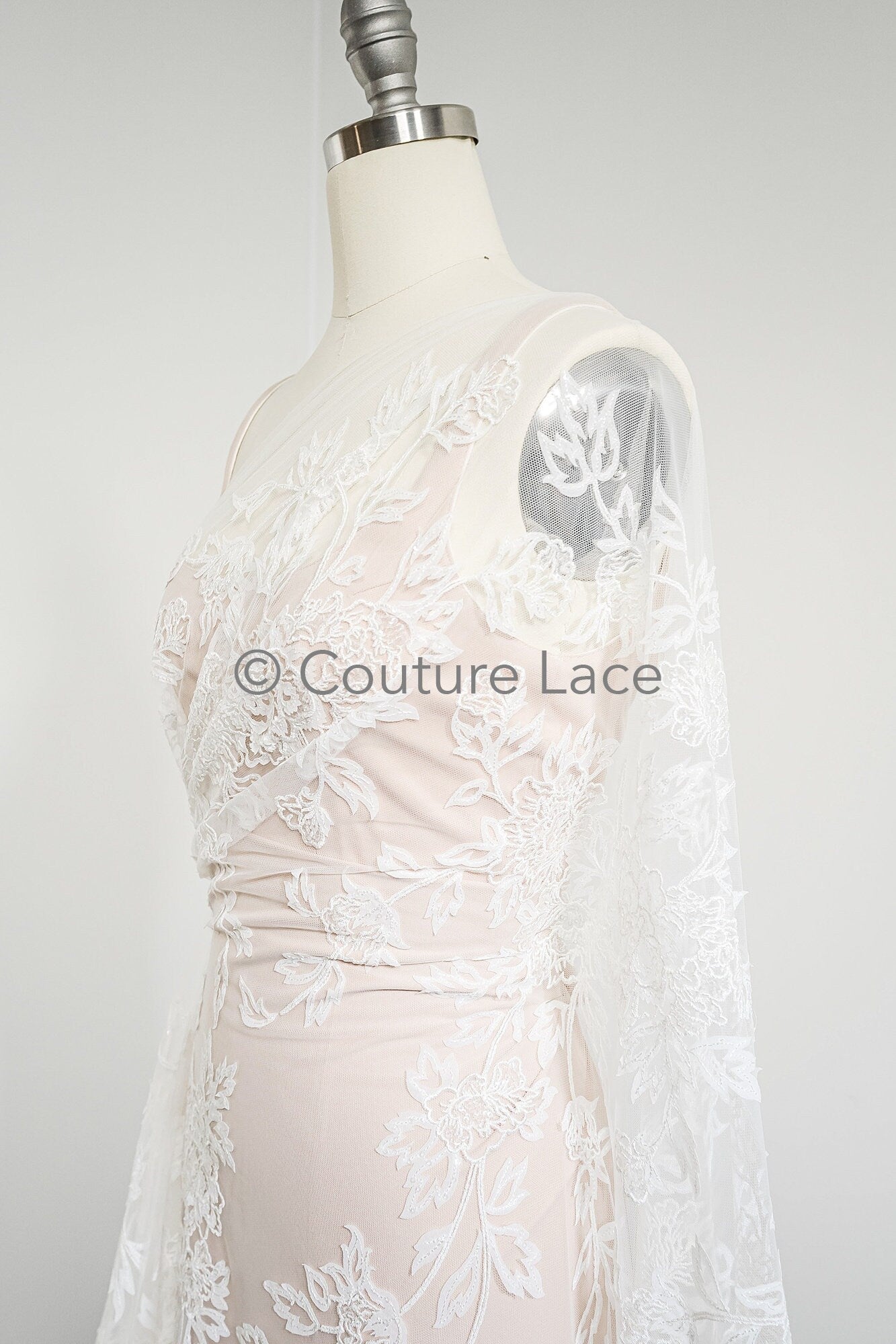 3D Blumen Spitzenstoff/ Braut Spitze Off-White/ romantischer Blumen Spitzenstoff/ Hochzeit Spitzenstoff// L23-587