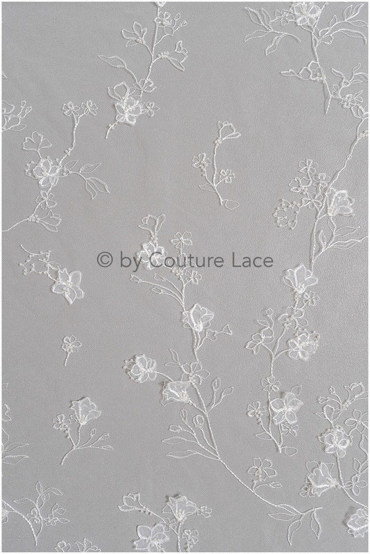 Wunderschöner perlenbesetzter Spitzenstoff/ Couture Spitzenstoff mit Pailletten & Perlen/ florale Brautspitze// L23-567