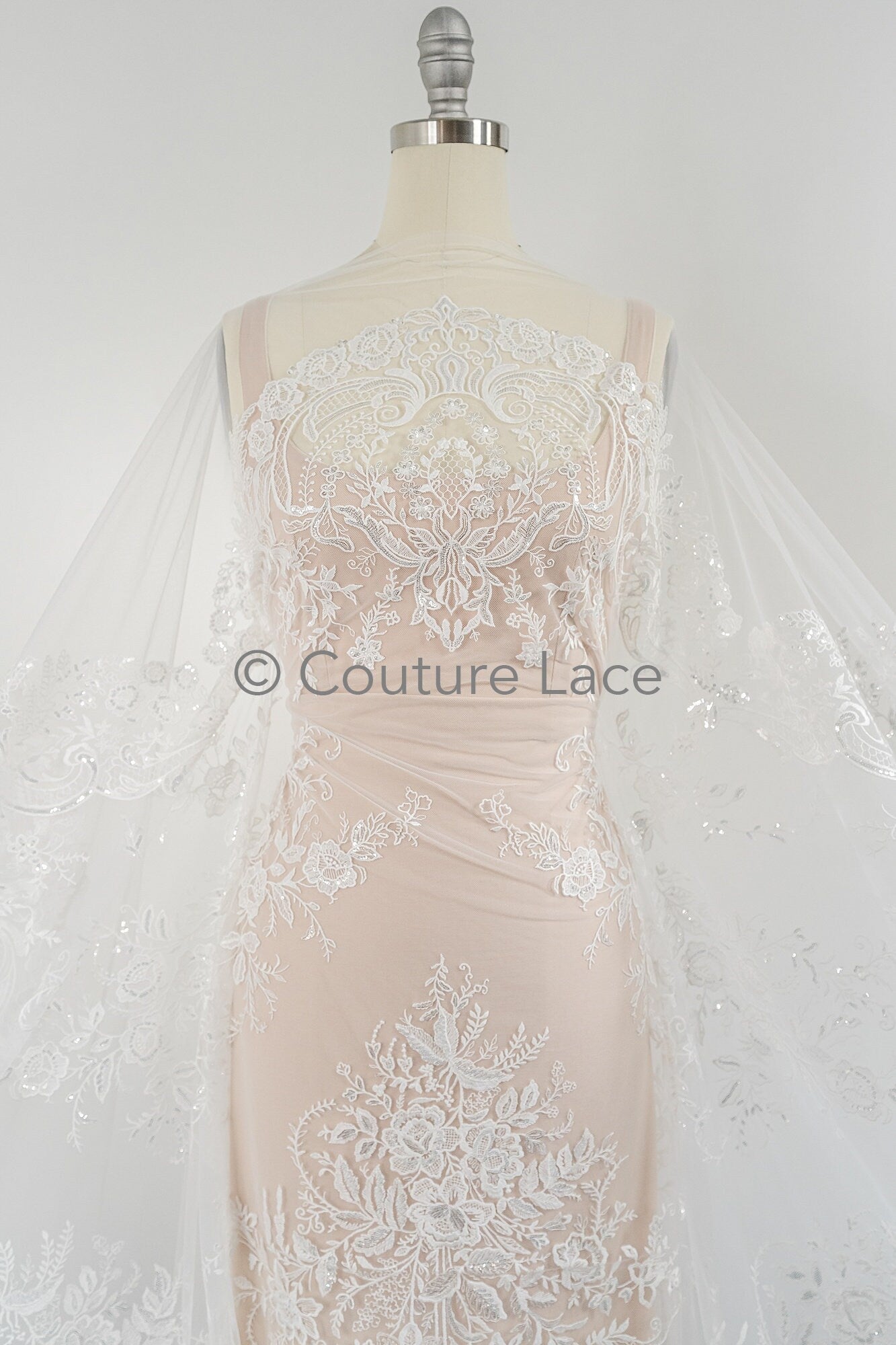 Blumen Braut Spitze Off-White/ Brautspitze mit Blumen/ Couture Spitze mit Pailletten// L23-571