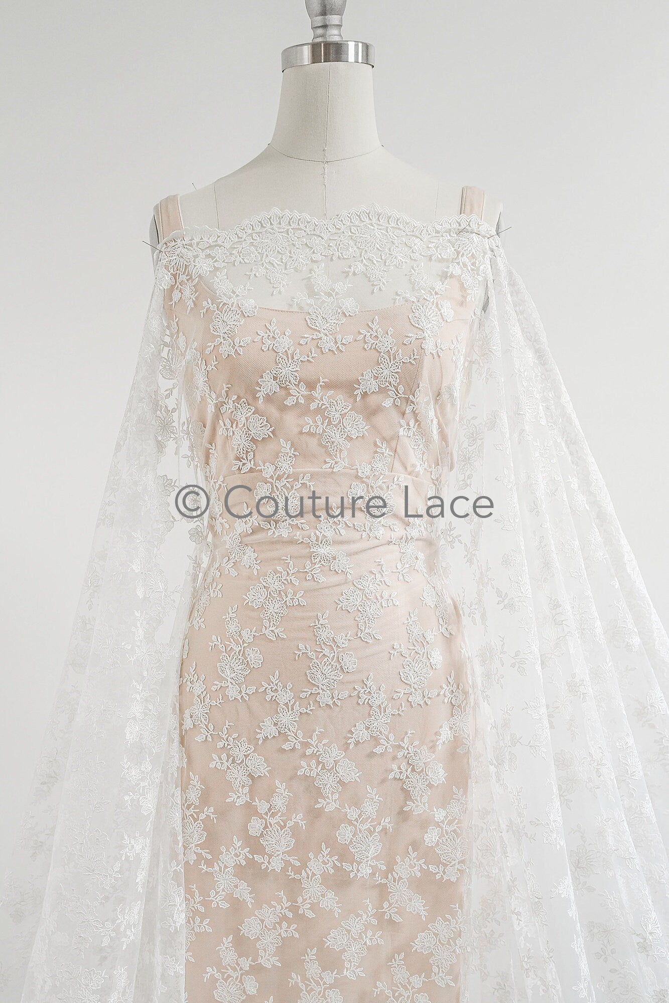 Blumen Braut Spitze Off-White/ Brautspitze mit Blumen/ Blumen Hochzeit Spitze/ Couture Spitze// L23-598