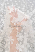 3D Blumen Spitzenstoff Off-White/ Braut Spitzenstoff/ romantischer Spitzenstoff mit 3D Blumen/ Hochzeit Spitzenstoff// L23-600
