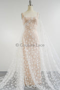 3D Blumen Spitzenstoff Off-White/ Braut Spitzenstoff/ romantischer Spitzenstoff mit 3D Blumen/ Hochzeit Spitzenstoff// L23-600