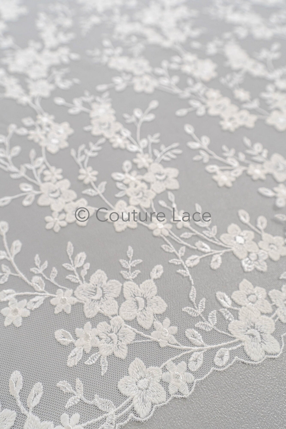 Blumen Braut Spitze Off-White/ Brautspitze mit Blumen/ Blumen Hochzeit Spitze/ Couture Spitze// L23-604