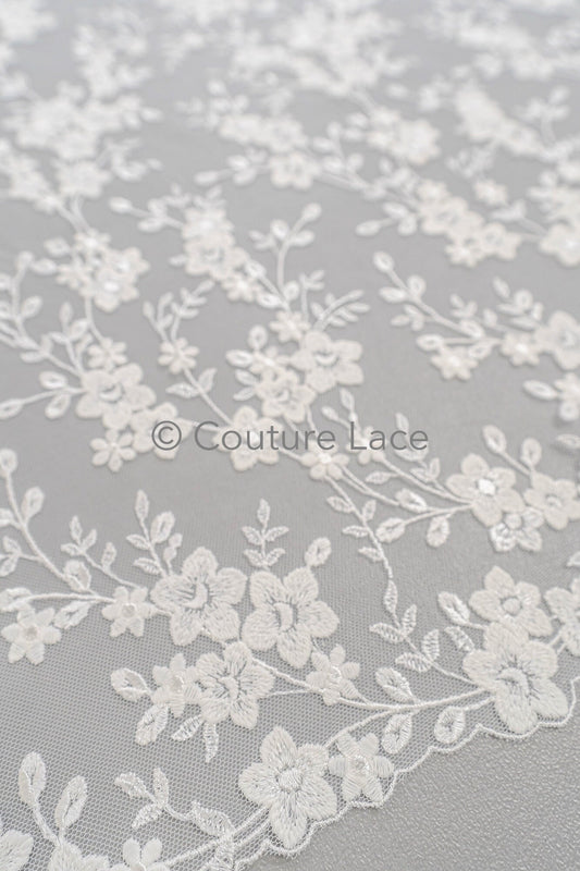 Blumen Braut Spitze Off-White/ Brautspitze mit Blumen/ Blumen Hochzeit Spitze/ Couture Spitze// L23-604