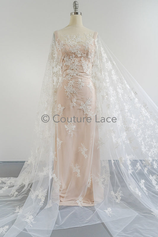 Blumen Braut Spitze Off-White/ Brautspitze mit Blumen/ Hochzeit Spitze/ Couture Spitze// L23-624