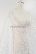 Chantilly Spitze/ Braut Spitze/ Raschel Spitze/ Off-White Boho Brautspitze/ französische florale Spitze// L23-644