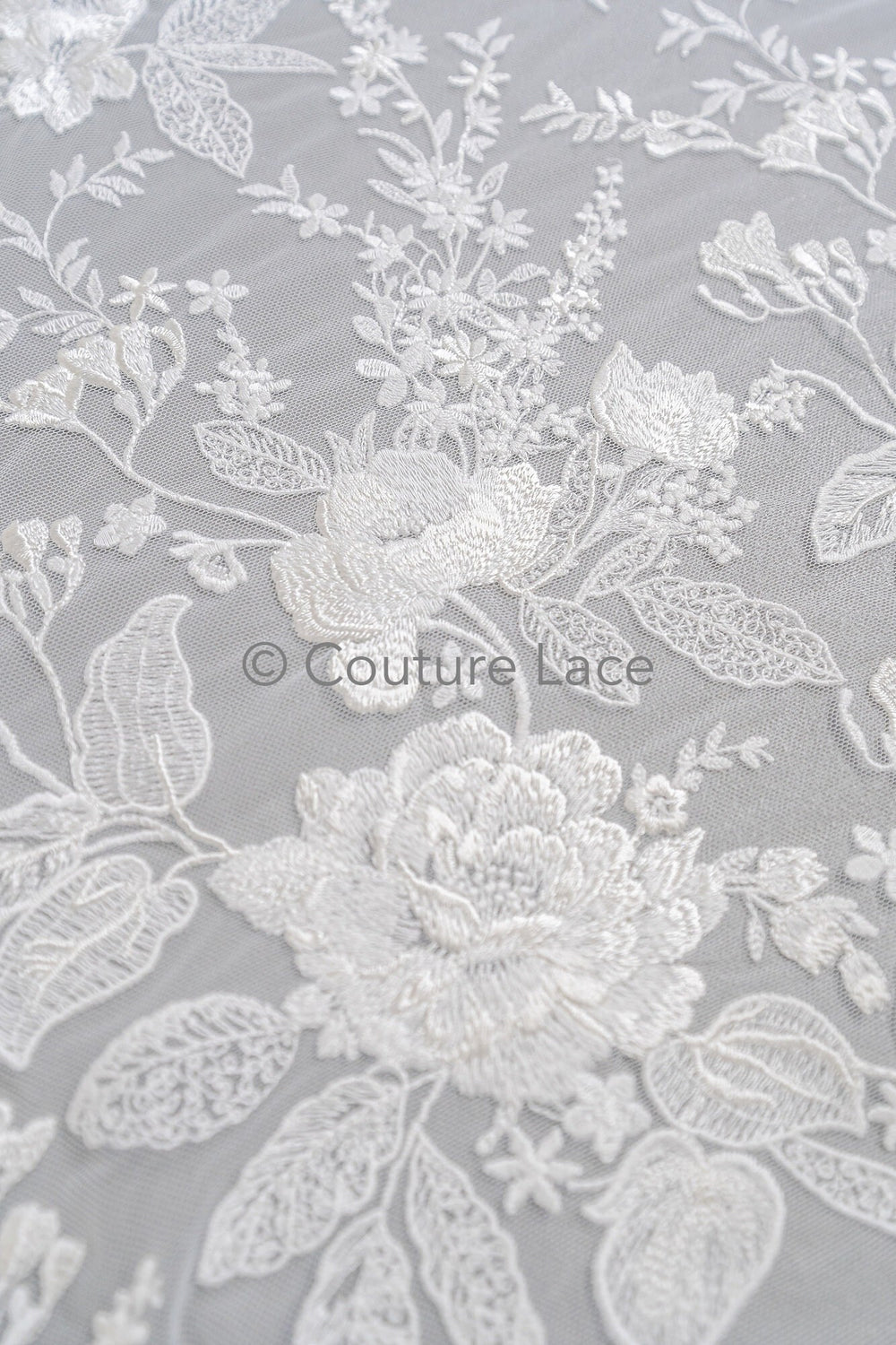 Blumen Braut Spitze Off-White/ Brautspitze mit Blumen/ Hochzeit Spitze/ Couture Spitze// L23-609
