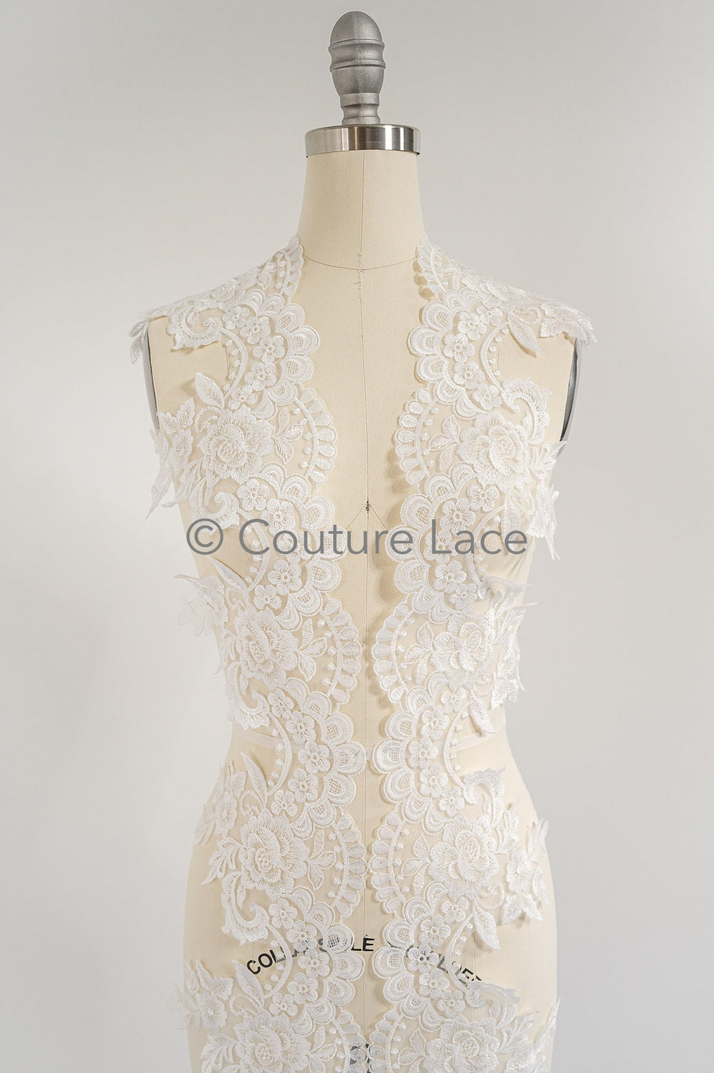 Off-white lace trim/ soft embroidered lace trim/ elegant lace border/ veil lace/ lace border // T23-044
