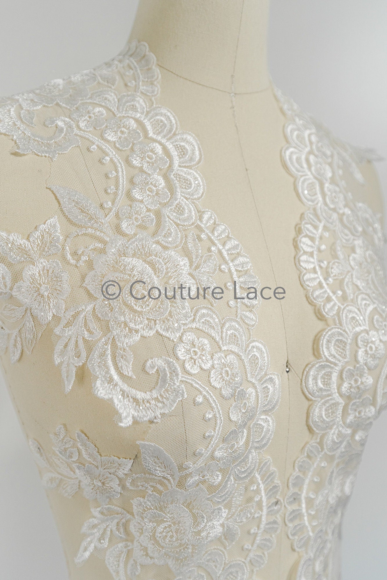 Off-white lace trim/ soft embroidered lace trim/ elegant lace border/ veil lace/ lace border // T23-044