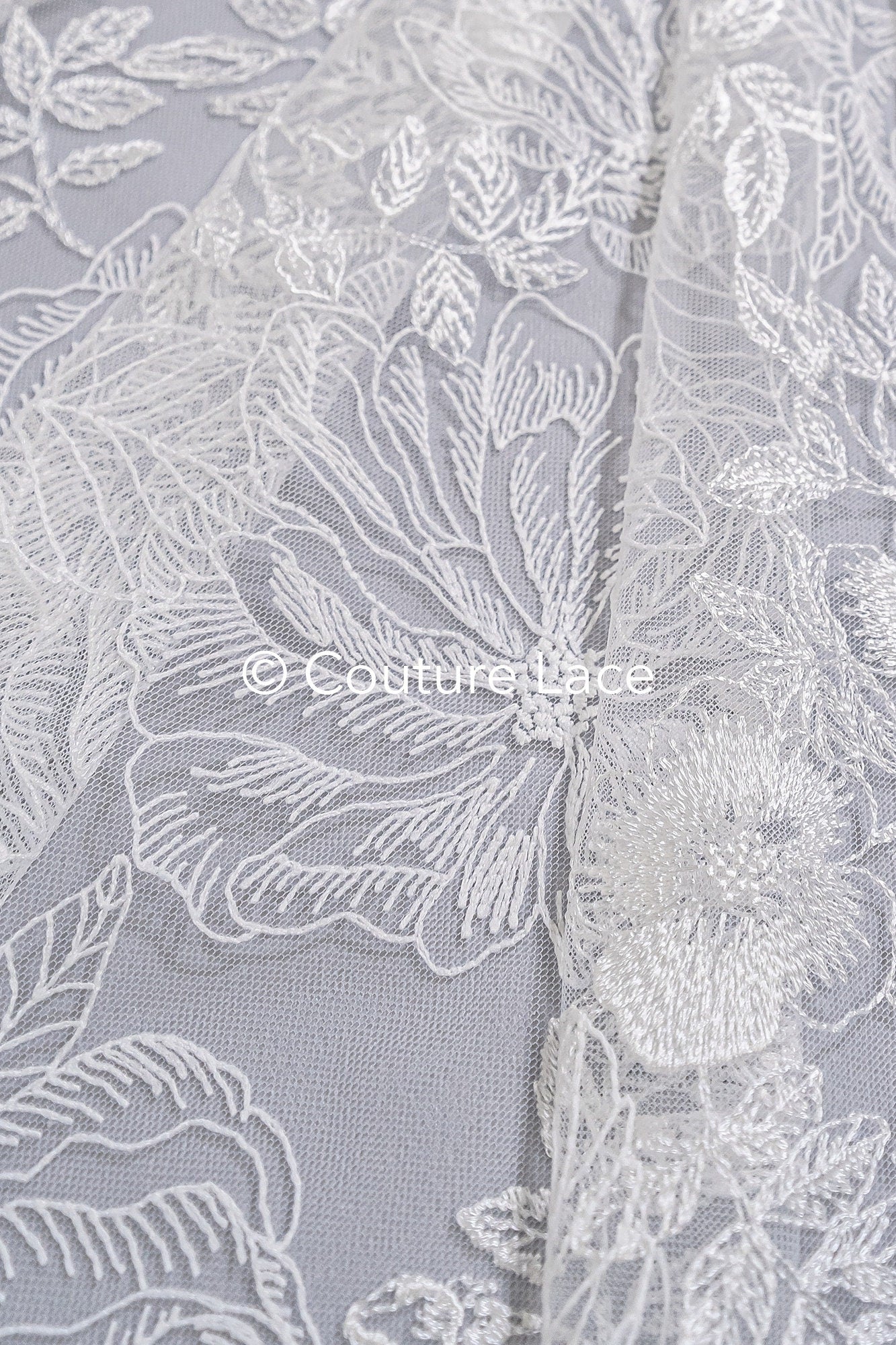 Floral bridal lace off-white/ bridal lace fabric/ floral wedding lace/ couture lace// L23-662