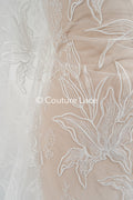 Blumen Braut Spitze Off-White/ Brautspitze Stoff mit Blumen/ Blumen Hochzeit Spitze/ Couture Spitze// L23-653