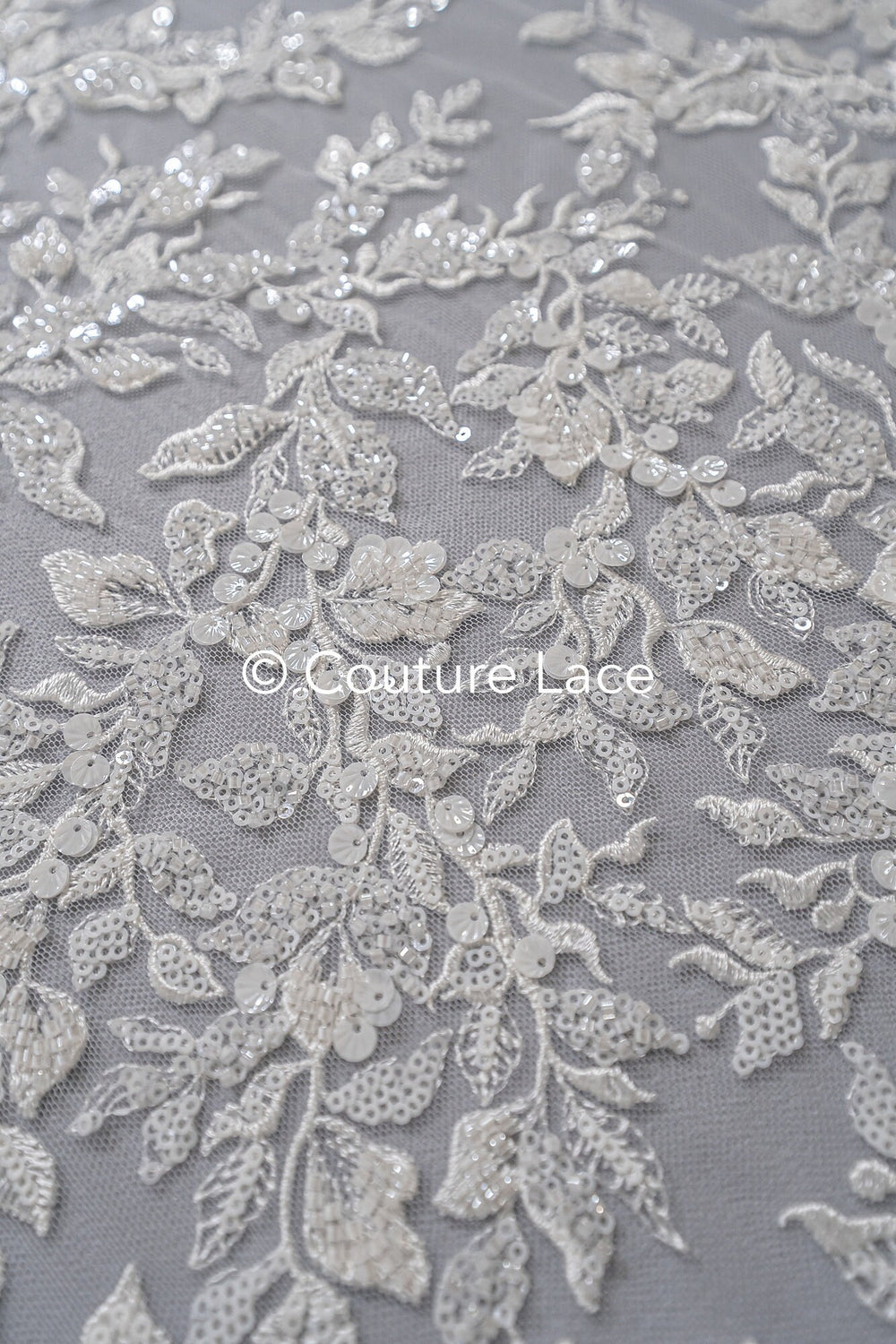 Blumen Perlen Spitzenstoff Off-White/ Couture Spitze Stoff/ Brautspitzenstoff mit Perlen & Pailletten/ Perlen Spitze// L23-656