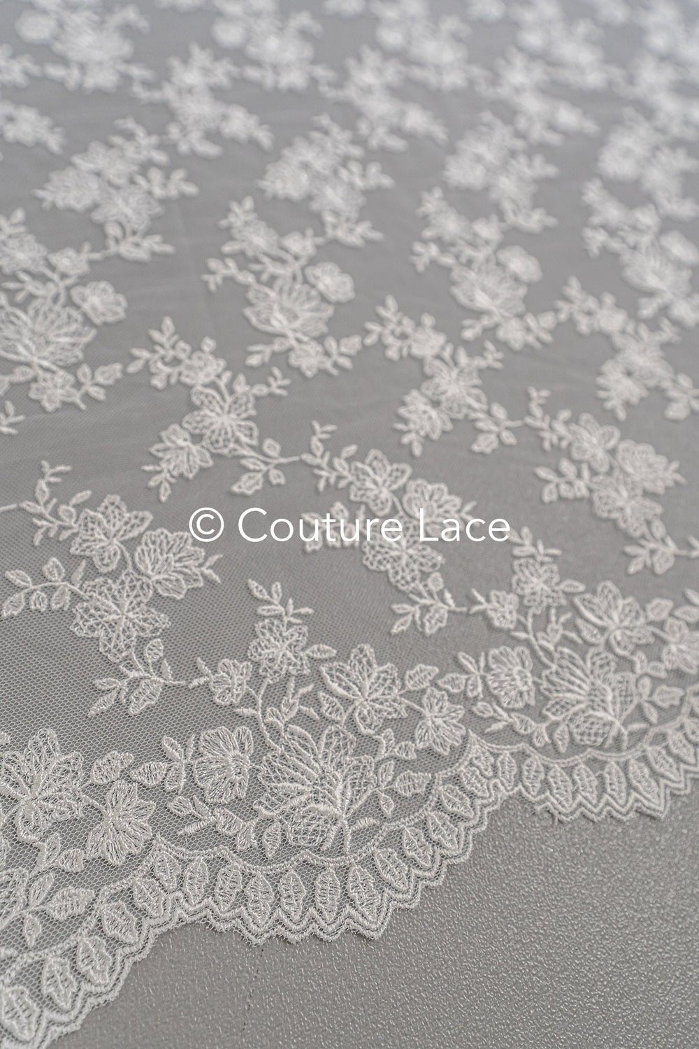 Blumen Braut Spitze Off-White/ Brautspitze mit Blumen/ Blumen Hochzeit Spitze/ Couture Spitze// L23-598