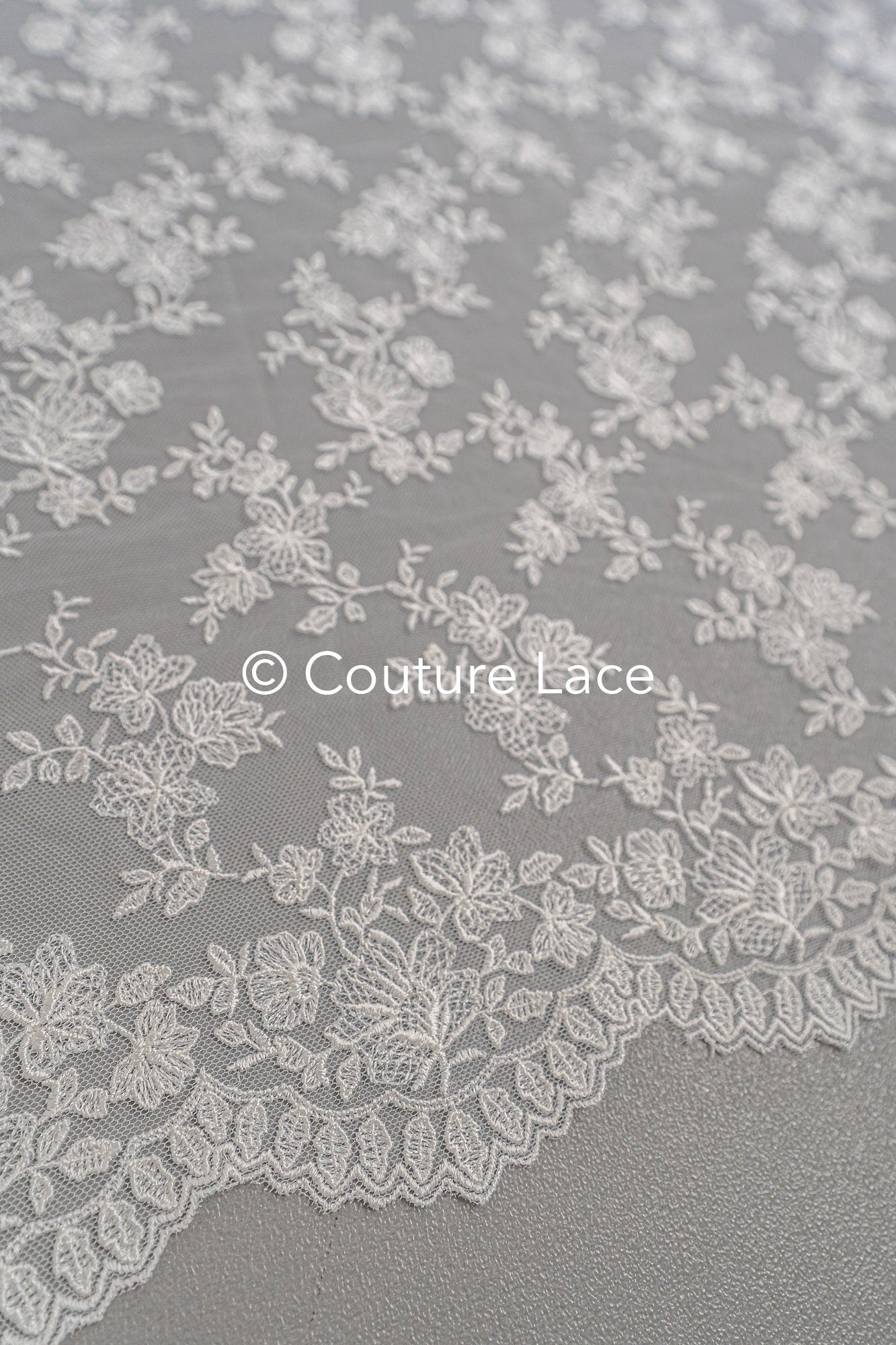 Blumen Braut Spitze Off-White/ Brautspitze mit Blumen/ Blumen Hochzeit Spitze/ Couture Spitze// L23-598