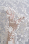 3D Blumen Spitzenstoff Off-White/ Braut Spitzenstoff/ romantischer Spitzenstoff mit 3D Blumen/ Hochzeit Spitzenstoff// L23-664