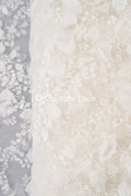 3D Blumen Spitzenstoff Off-White/ Braut Spitzenstoff/ romantischer Spitzenstoff mit 3D Blumen/ Hochzeit Spitzenstoff// L23-664