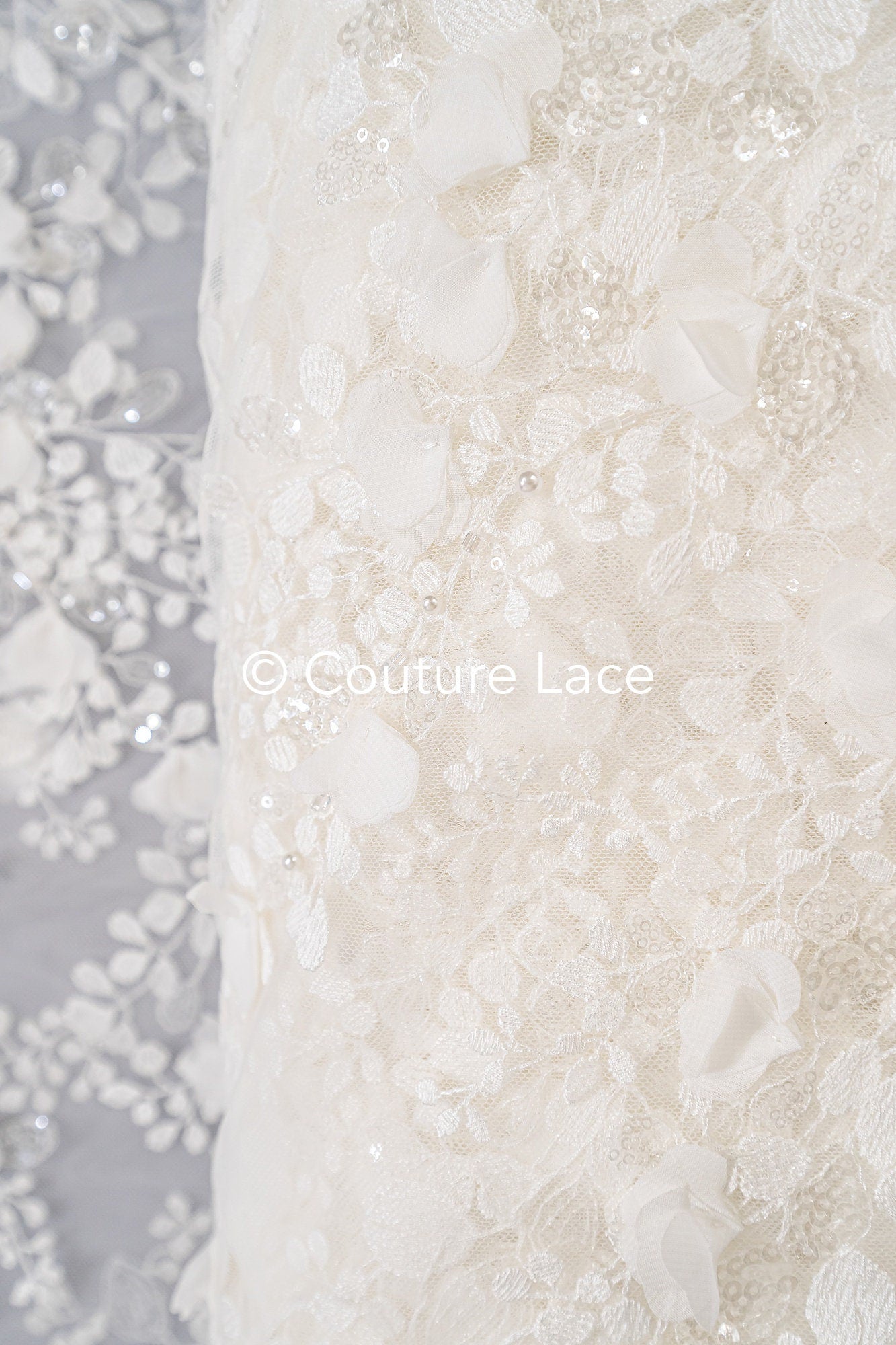 3D Blumen Spitzenstoff Off-White/ Braut Spitzenstoff/ romantischer Spitzenstoff mit 3D Blumen/ Hochzeit Spitzenstoff// L23-664
