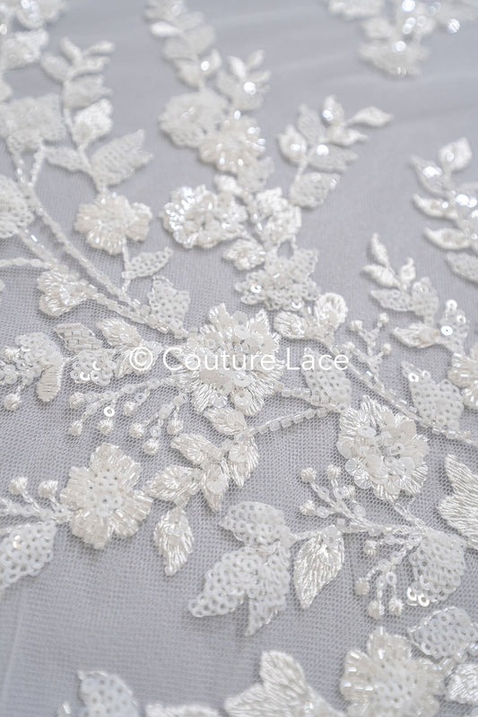 Blumen Perlen Spitze Stoff Off-White/ Couture Spitzenstoff/ Brautspitze/ Perlenspitze// L23-665