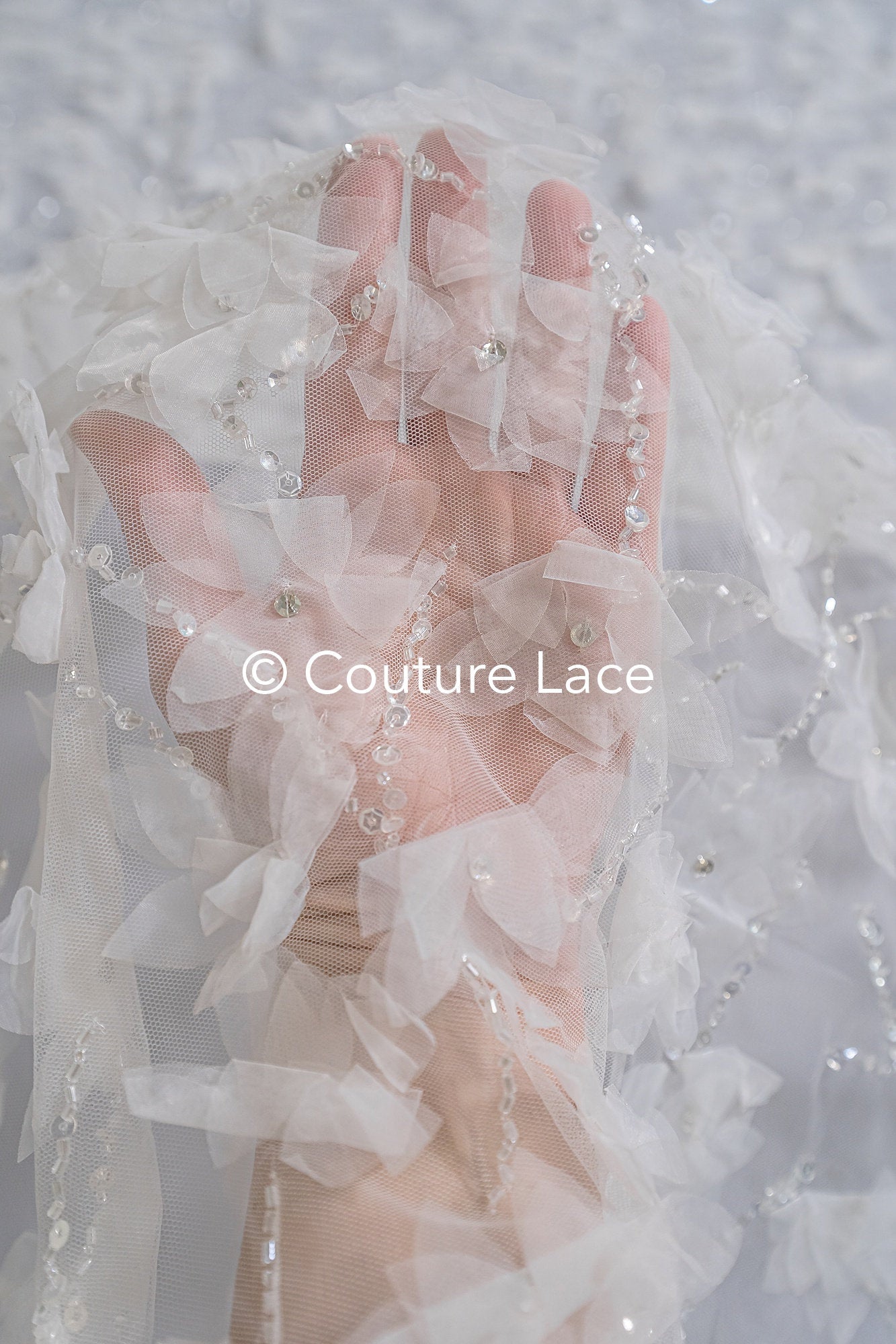 3D Blumen Spitzenstoff Off-White/ Braut Spitzenstoff mit Perlen/ romantischer Spitzenstoff mit 3D Blumen/ Hochzeit Spitzenstoff// L23-669