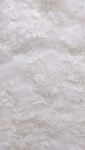 Encaje con perlas / encaje couture / encaje nupcial / encaje con perlas // L24-698