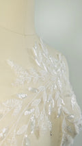 Perlen Applikationen für Brautkleid Off-White/ Blumenspitzen Aufnäher/ bestickte Spitzenapplikationen/ Spitzenapplikationen// A24-216B