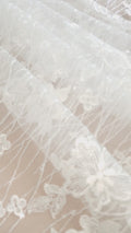 Encaje nupcial suave con lentejuelas y estampado floral / encaje floral para vestidos de novia // L25-770