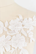 Romantische Applikation off-white/ Brautapplikation mit 3D Blumen & Perlen/ Brautkleid Spitzenapplikation/ Blumen Brautspitze Applikation// A24-383
