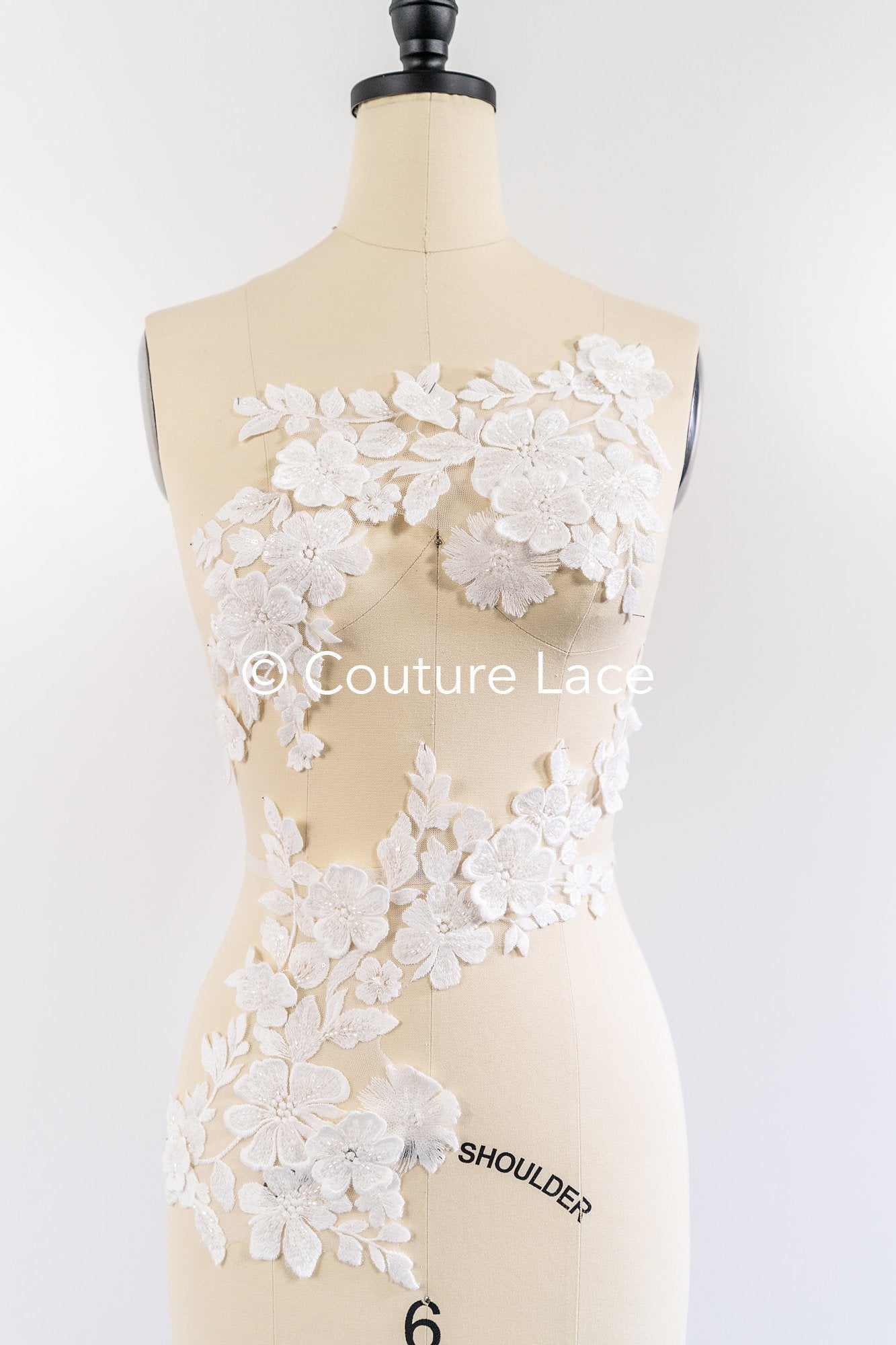 Romantische Applikation off-white/ Brautapplikation mit 3D Blumen & Perlen/ Brautkleid Spitzenapplikation/ Blumen Brautspitze Applikation// A24-385