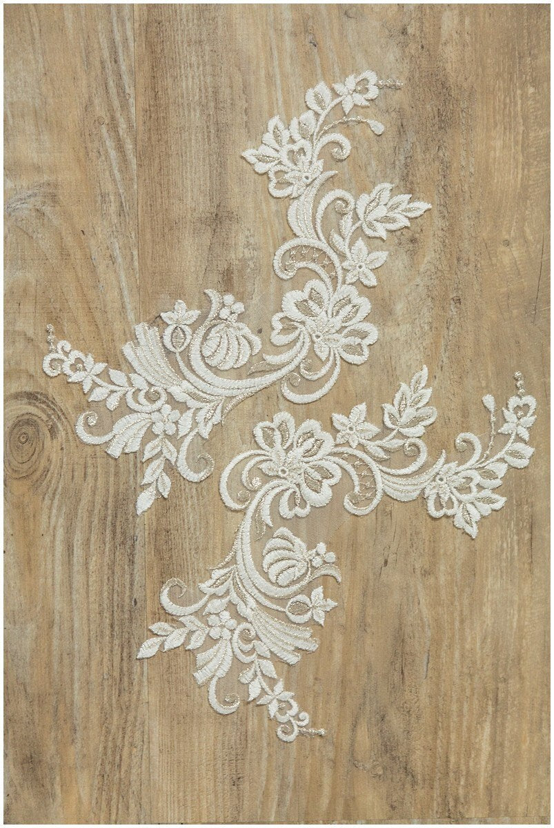 2Stk. gespiegelte Spitzenblume Applikation - IVORY/ SILBER - Spitzenblume, Spitzenaufnäher, Brautkleid Applikation// A17-015