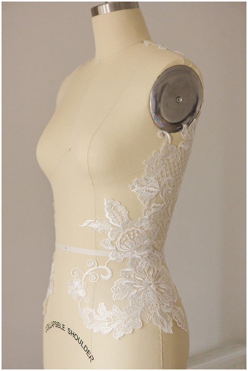 GROßE BlumenApplikation, gespiegelte PAILLETTEN Hochzeitskleid Applikation, große Spitze Blume, Illusion Back Spitze, Blumenspitze// A17-038