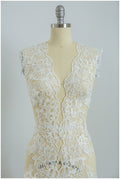 2x large mirrored lace border/ floral off-white lace border/ wedding dress lace// T17-001