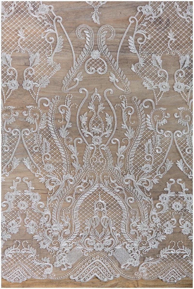 Very soft and beautiful ornamental lace with net elements - wedding dress lace, bridal lace fabric, net lace design - off-white// L17-034