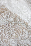 Schwere bestickte Brautspitze/ Hochzeitsspitze Off-White/ Braut Spitzenstoff// L17-046