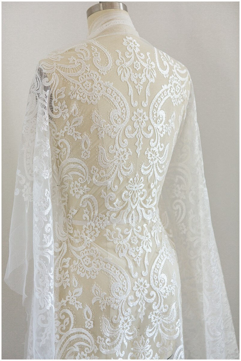 Soft embroidered bridal lace off-white/ Ornament lace fabric/ Guipure lace/ Bridal lace fabric// L17-025