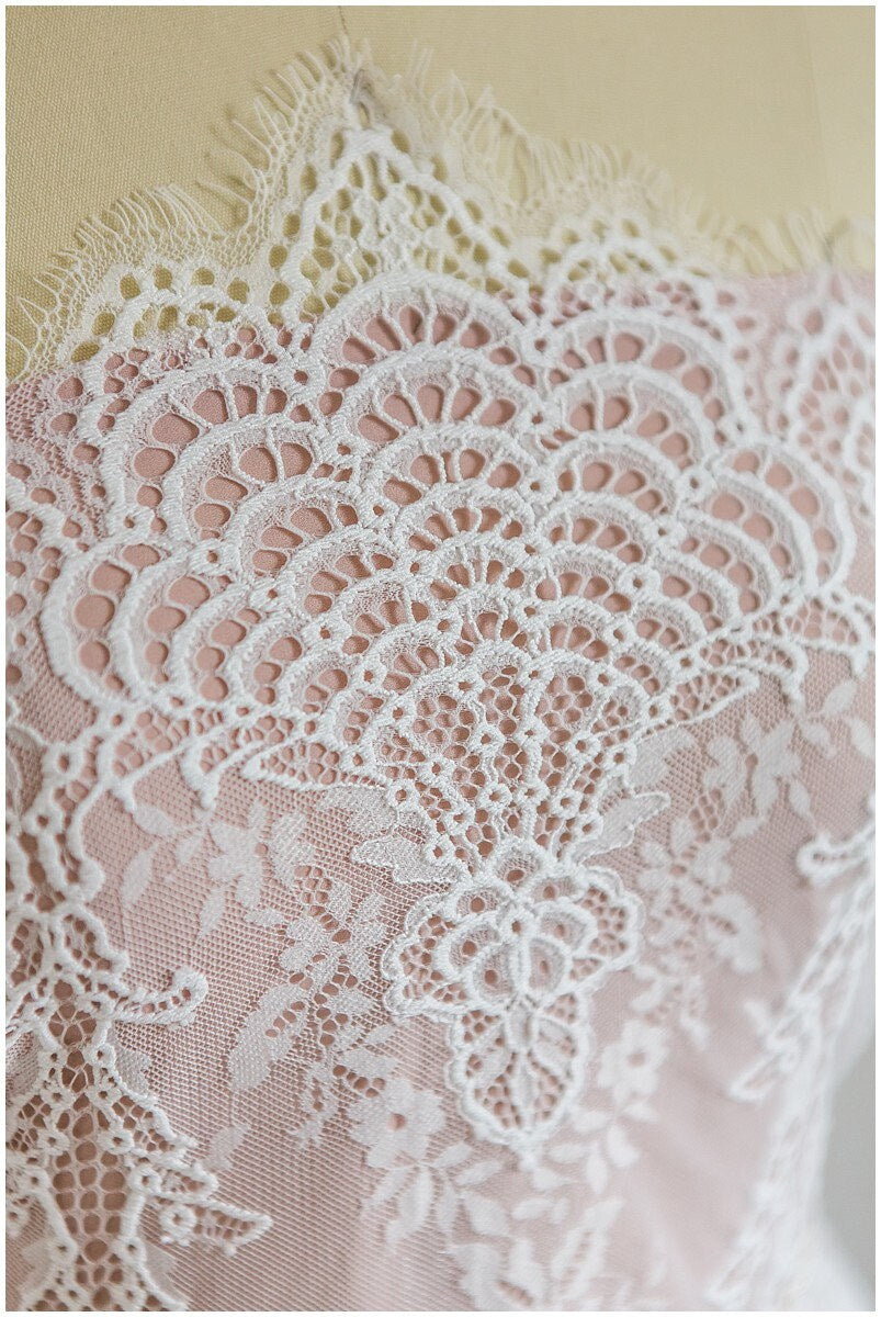 3 YDS BrautSpitze Stoff/ Weiche Abendkleid Spitze/ Off-White Blütenspitze/ Dessous Spitze/ Eyelash Hochzeit Spitzenstoff// C17-003