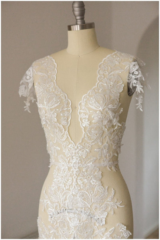 2x LARGE mirrored lace - PAIR = 2 yds/ floral lace trim/ bridal lace trim// T17-004
