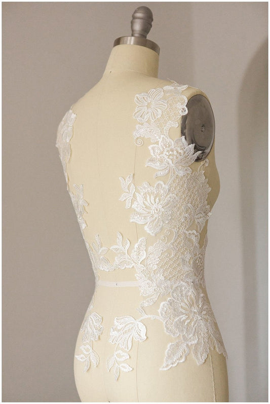 GROßE BlumenApplikation, gespiegelte PAILLETTEN Hochzeitskleid Applikation, große Spitze Blume, Illusion Back Spitze, Blumenspitze// A17-038