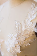 2Stk. 3D Gespiegelte Hochzeitskleid Applikation, Große Spitzen Applikation, Blumen Applikation, große Spitze Blume, Illusion Back Lace, Lace Patch// A17-046