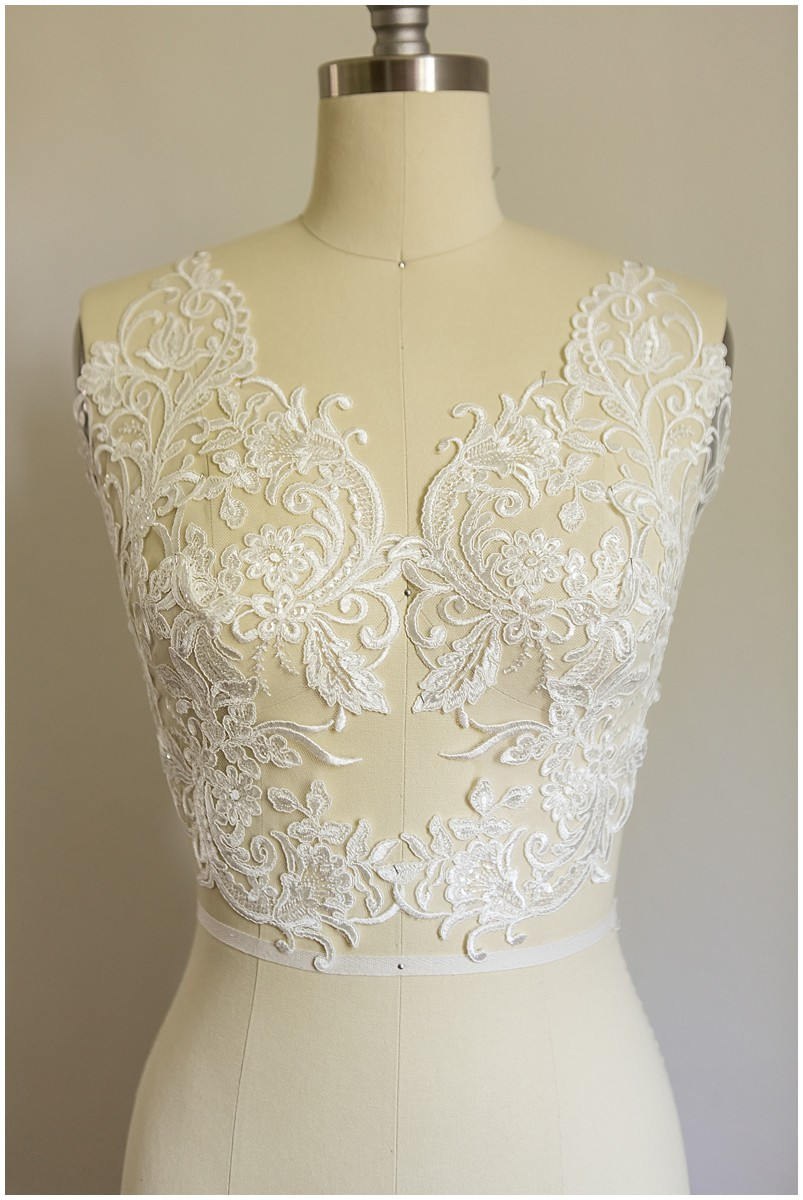 2x große OFF-WHITE Gespiegelte Spitzenblume Applikation, Spitzenblume, Hochzeitskleid Spitze, Spitzenaufnäher, Brautkleid Applikation// A17-029