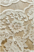 2x mirrored lace trim/ off-white ivory silver flower lace trim/ wedding dress lace// T17-019